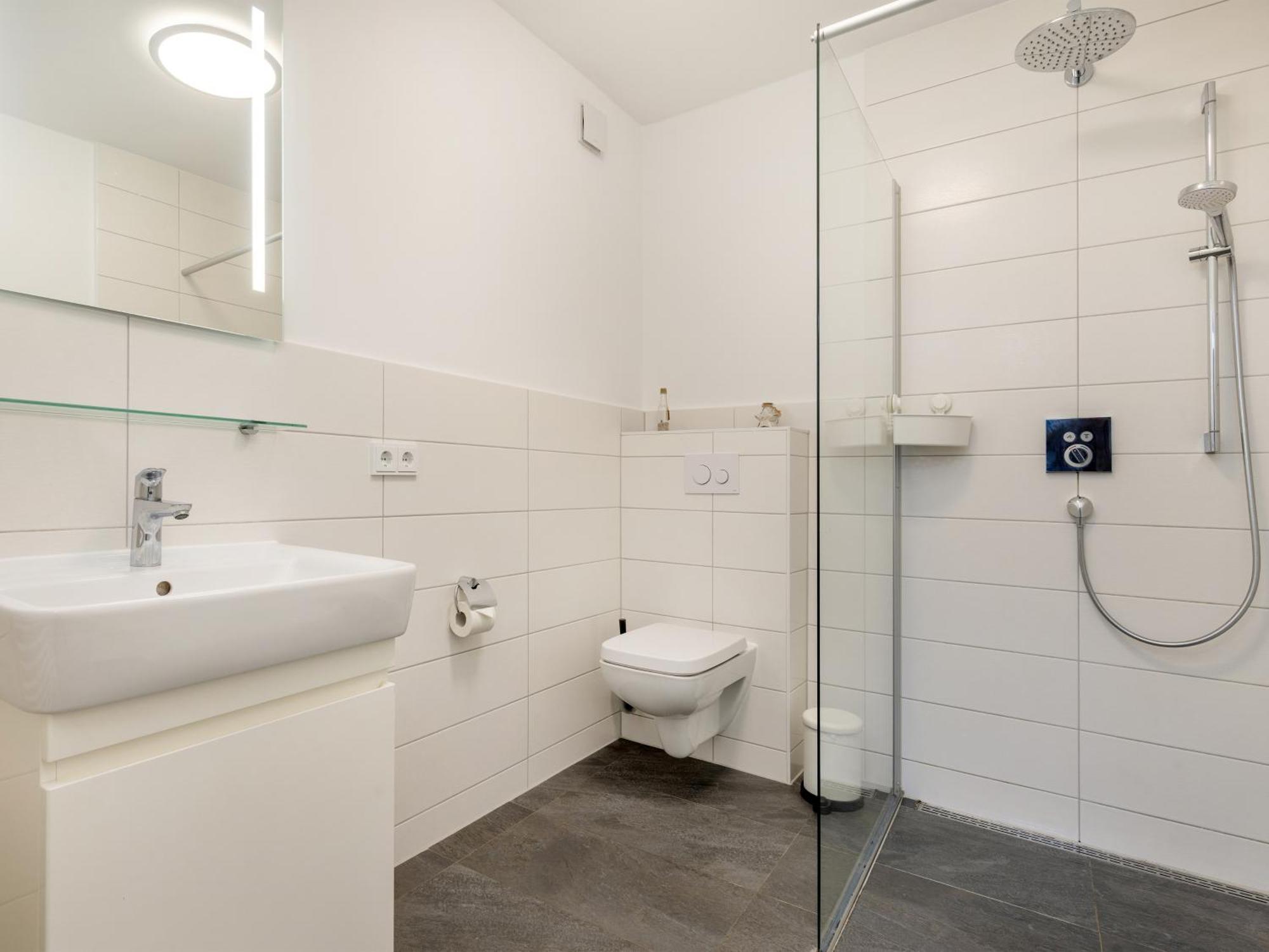 Ferienwohnung Meeresrauschen In Der Residenz Clara Sophia Binz Εξωτερικό φωτογραφία